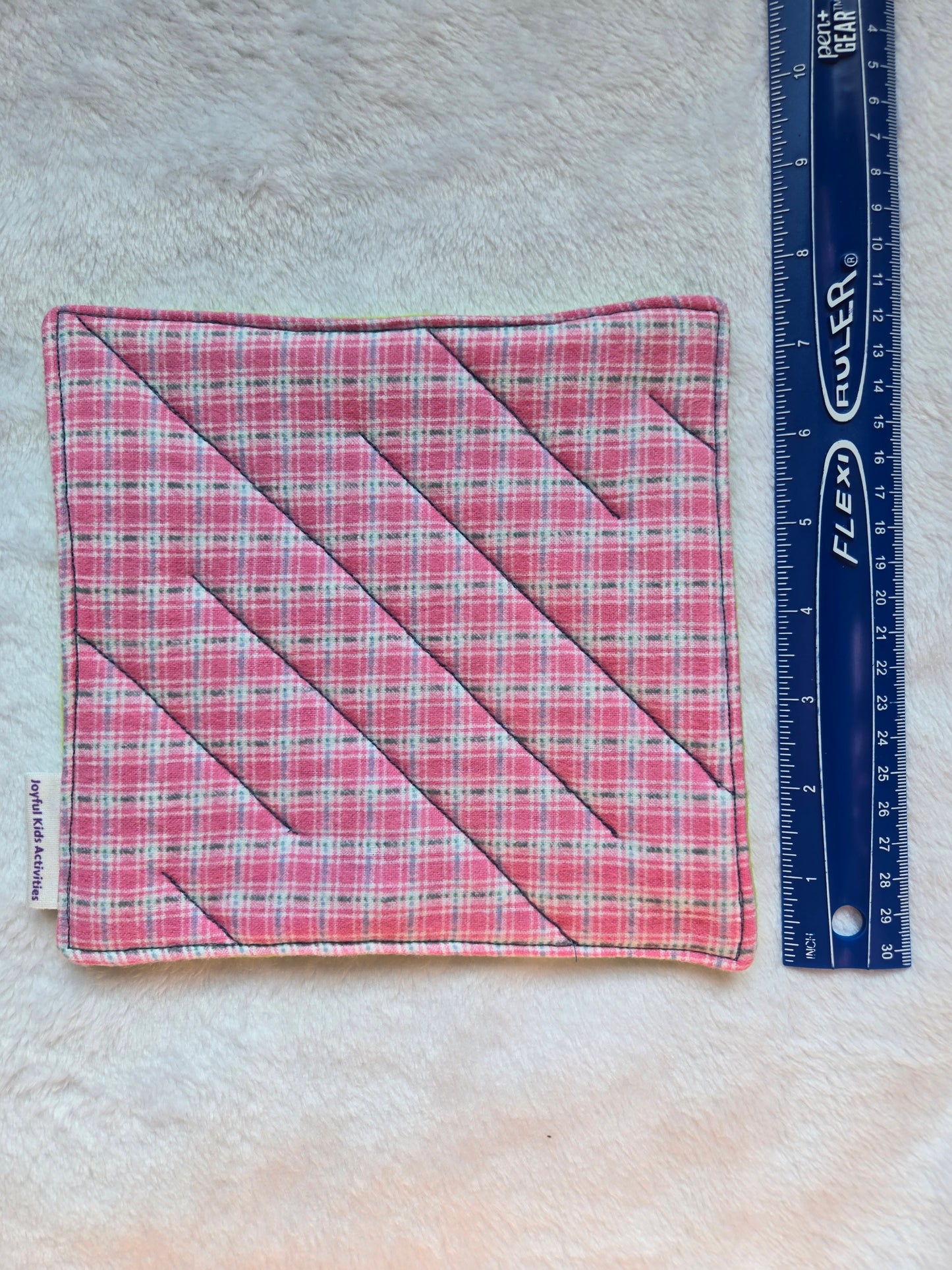 Plaid & Blue Medium Maze