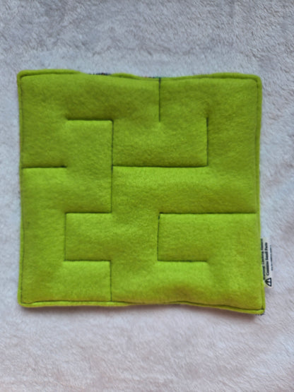 Lime Green Gears Medium Maze