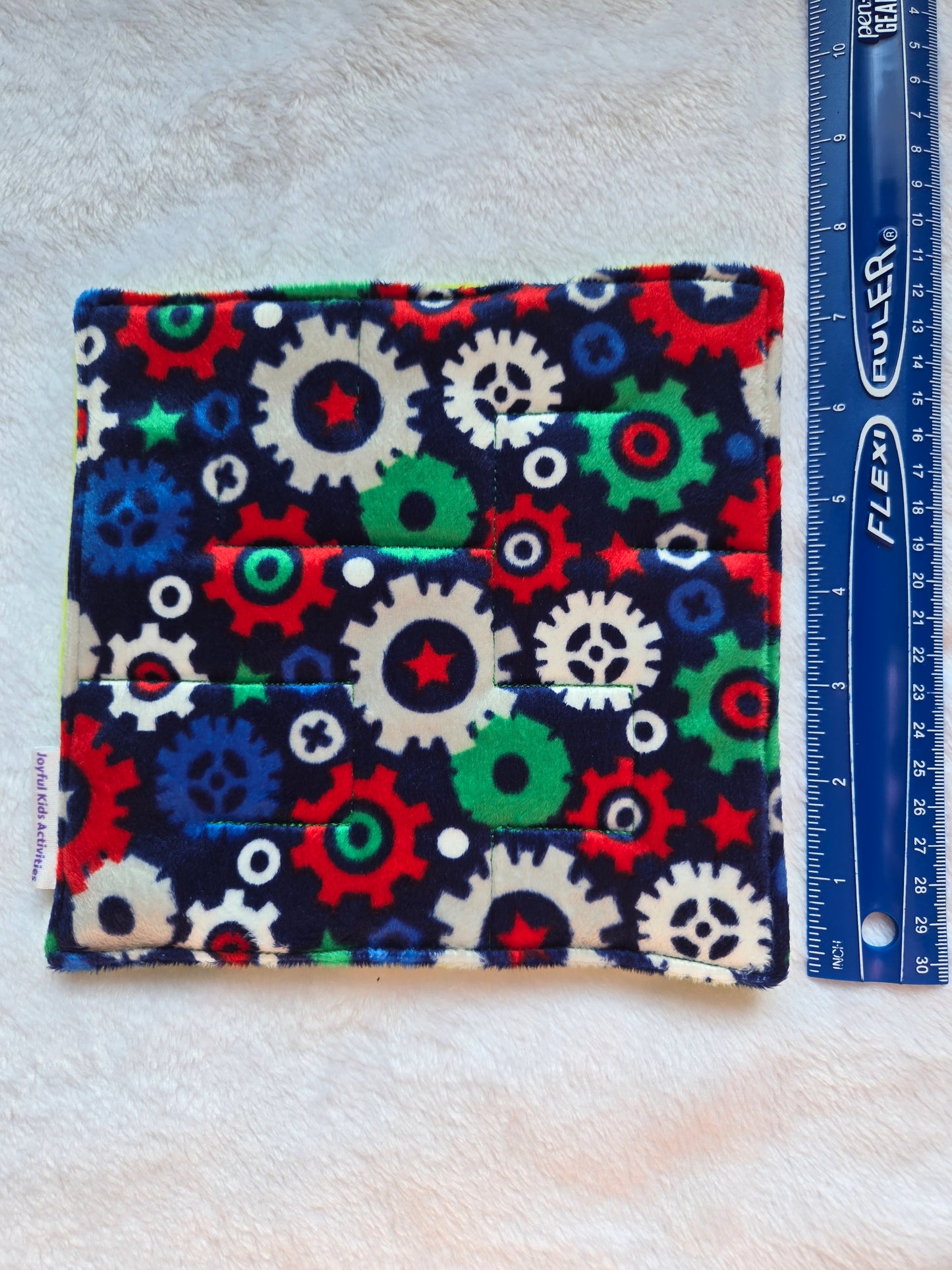 Lime Green Gears Medium Maze