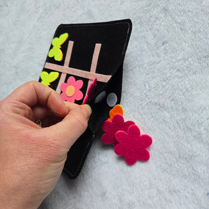 Outdoors Tic Tac Toe On The Go