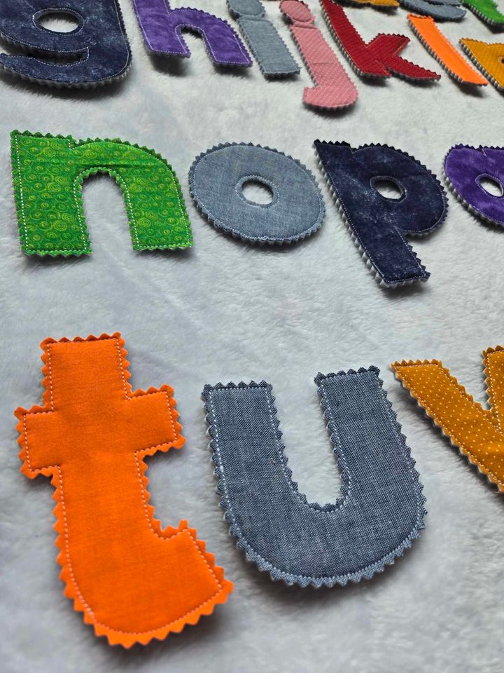 Matching Vowels Rainbow Lower Case Alphabet Set